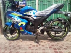 Suzuki Gixxer SF